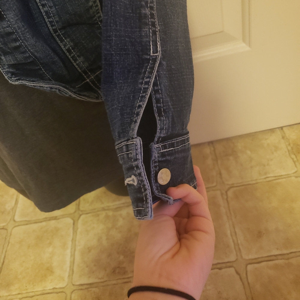 Jean jacket - Picture 3 of 5